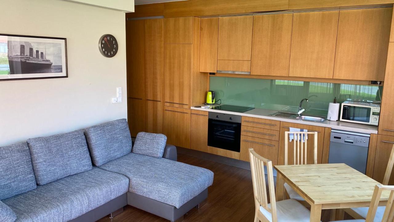 Prime Apartmans Balatonlelle Exteriör bild