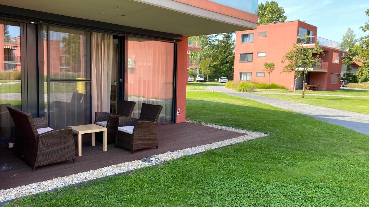 Prime Apartmans Balatonlelle Exteriör bild